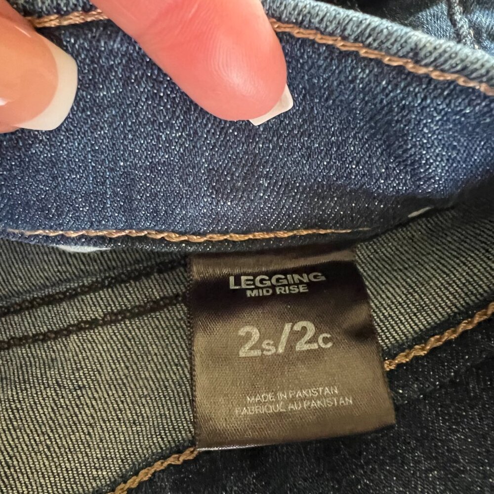 Express Mid Rise Dark Wash Ripped Skinny Jeans - Picture 2 of 6